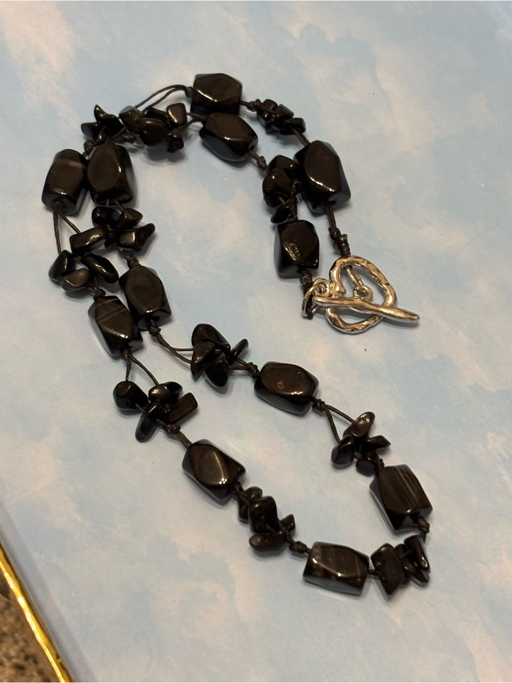💎 Black Stone Beaded Toggle Necklace